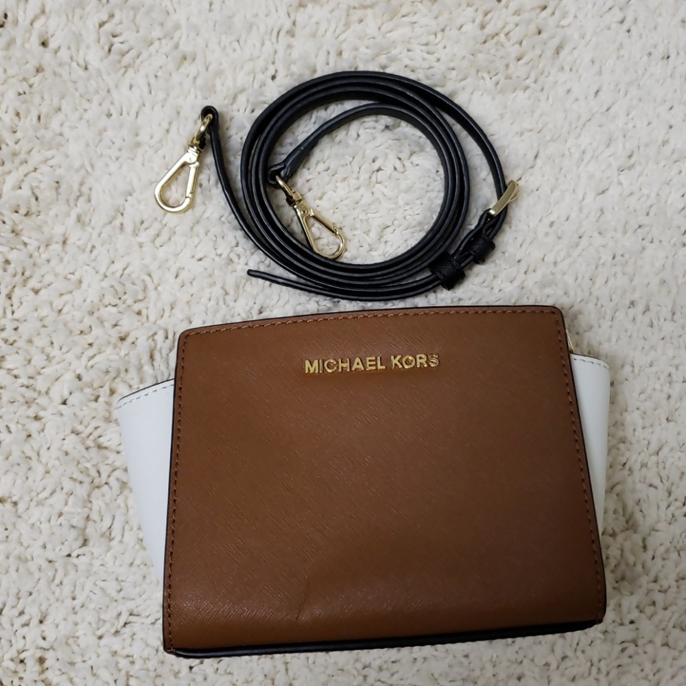 Authentic MK purse - Picture 2 of 4